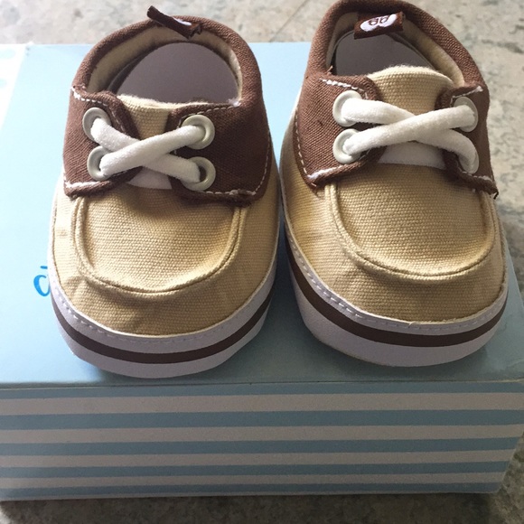 Shoes - Picture 2 of 2